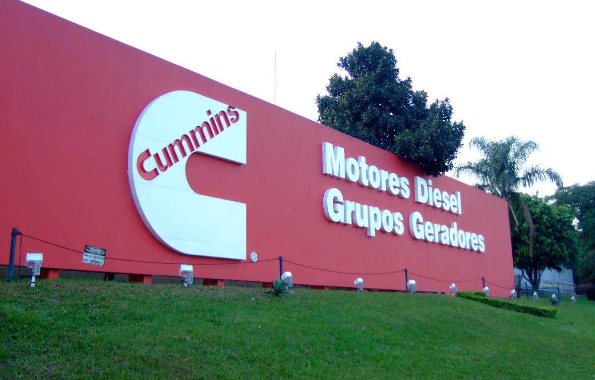 cummins.jpg